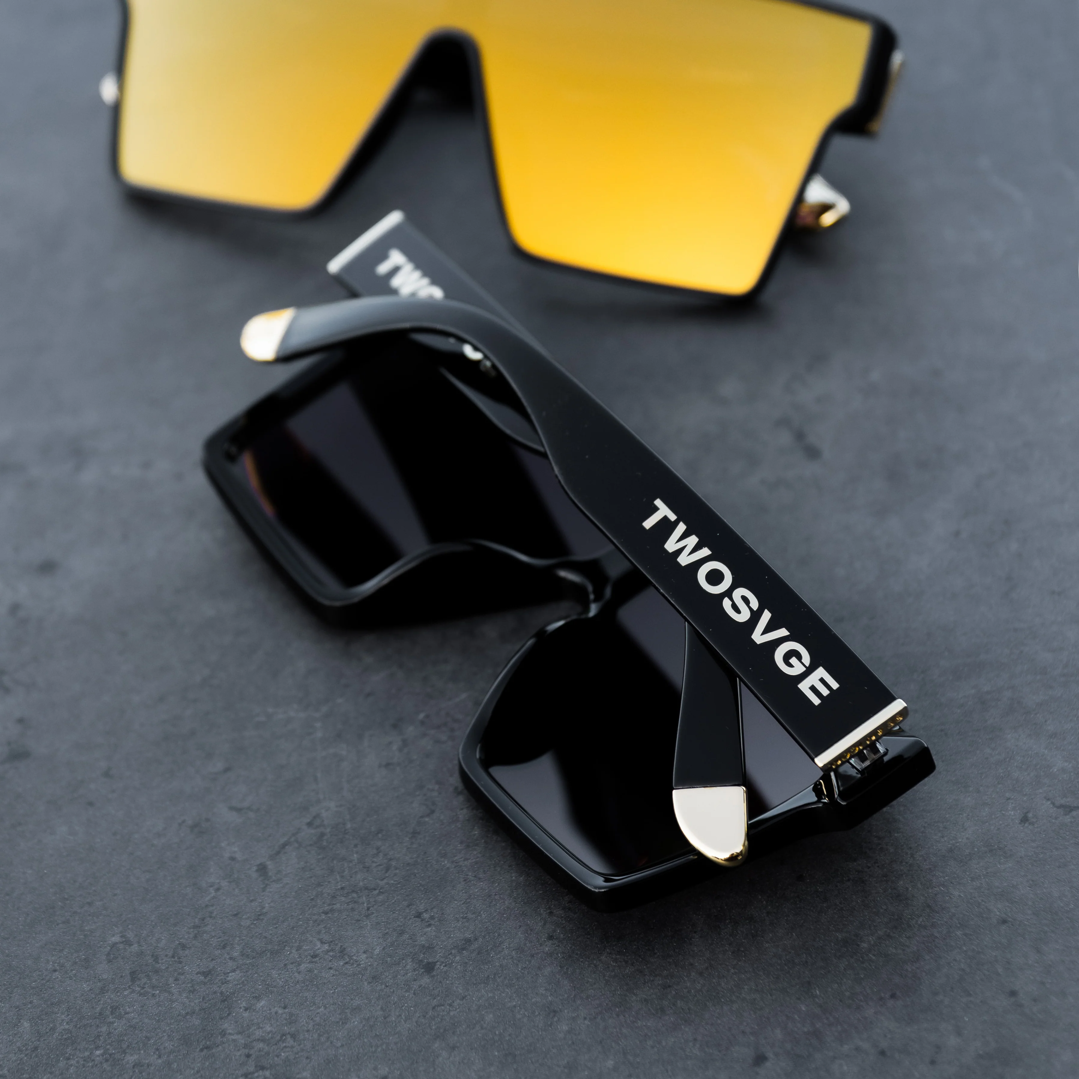 ICON - LEGACY GOLD - Image 5