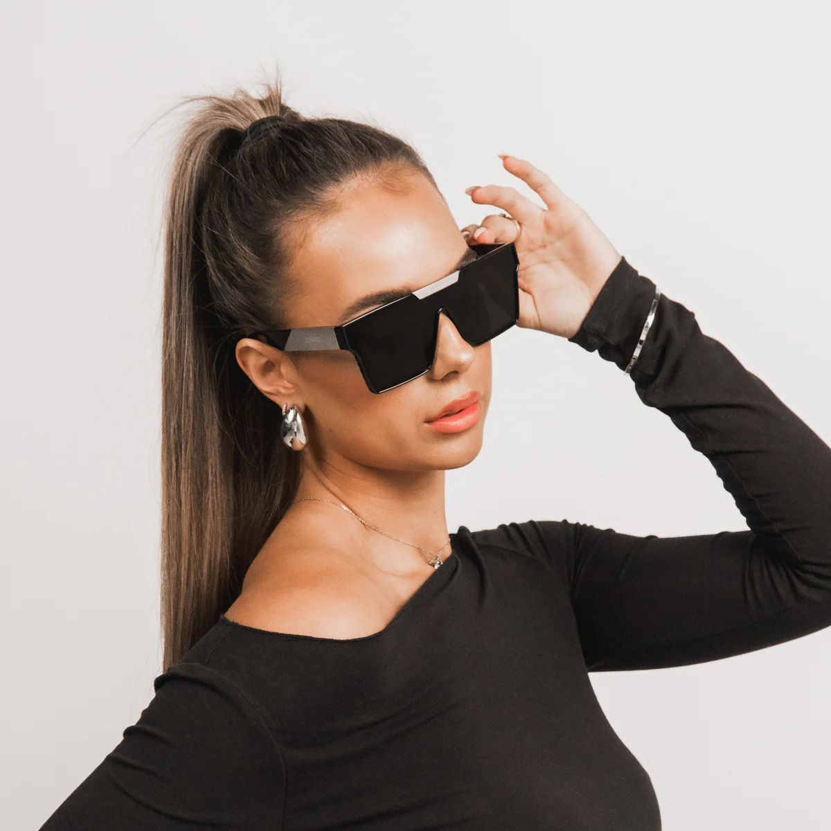 ICON - SILVER - Image 8